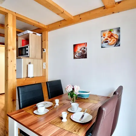 Born By Interhome Schieder-Schwalenberg