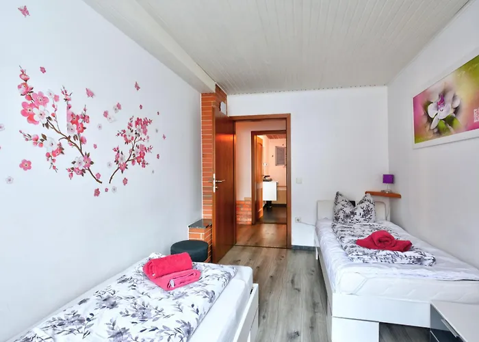 Born By Interhome Schieder-Schwalenberg